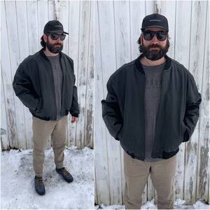 Vintage Black Leather Bomber Jacket | Classic Zip Up Moto Varsity Jacket L/XL